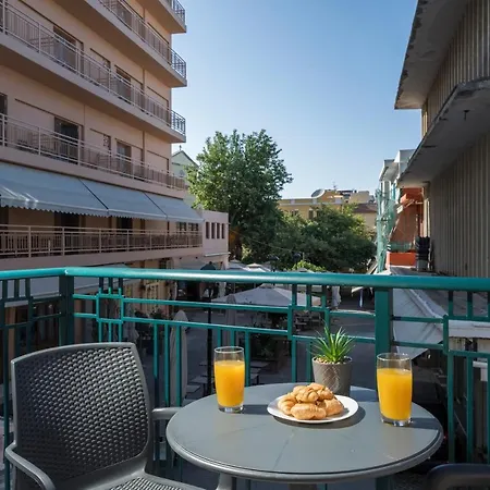 Mirma Old Town Апартаменти *